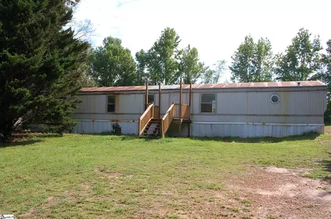 200 Darby Ct, Greenville, SC 29609