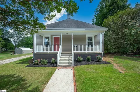 443 Church St, Woodruff, SC 29388