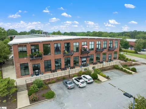 300 S Unit 103 St UNIT 103, Simpsonville, SC 29681