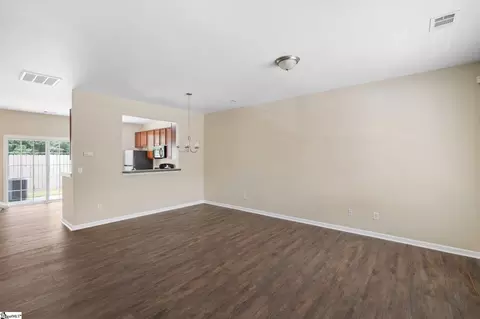 207 Bedwin Ct, Mauldin, SC 29662 photo 3