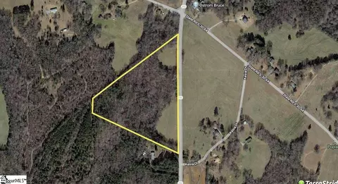 252 Highway Hwy, Ware Shoals, SC 29692
