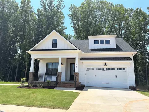 106 Herty Dr, Travelers Rest, SC 29690
