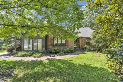 46 Woodvale Ave, Greenville, SC 29605