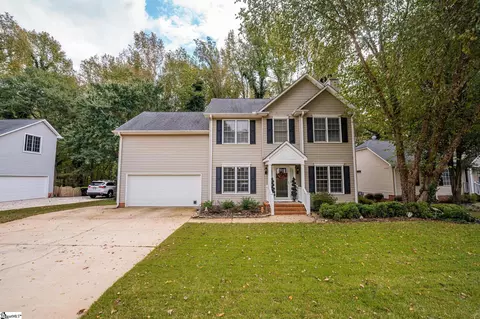 23 Summer Glen Dr, Simpsonville, SC 29681