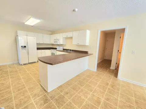 5017 King Dr, Anderson, SC 29621 photo 6