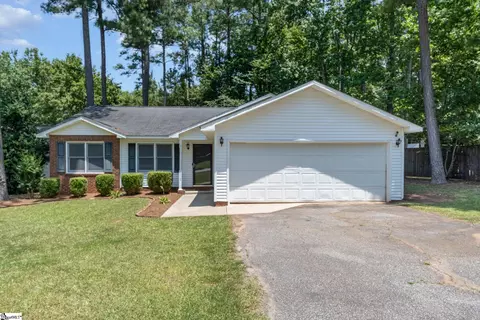 110 Pascal Dr, Greenwood, SC 29649