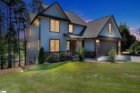 211 Bimini Dr, Seneca, SC 29672