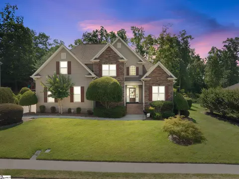 119 Carolina Oaks Dr, Fountain Inn, SC 29644