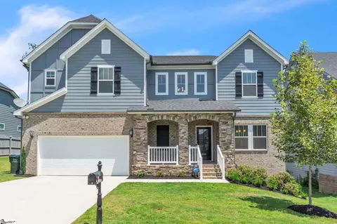 302 Placid Forest Ct, Simpsonville, SC 29681