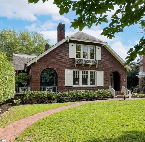 122 James St, Greenville, SC 29609