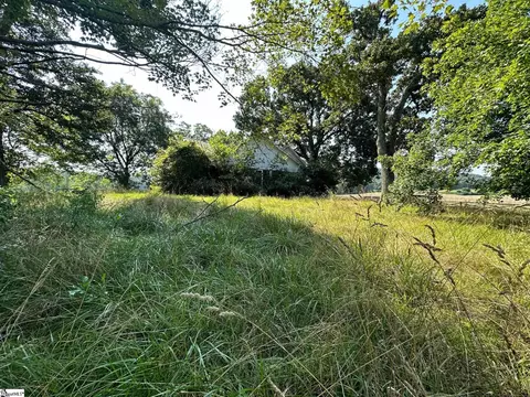 140 Whites Farm Rd, Blacksburg, SC 29702