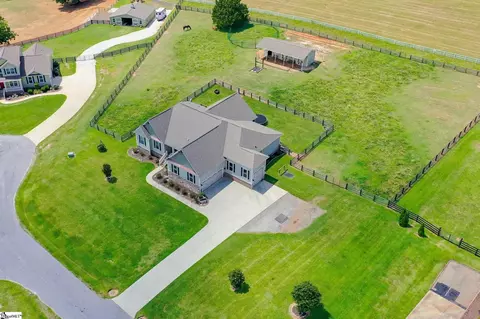 14 Bolero Ln, Travelers Rest, SC 29690