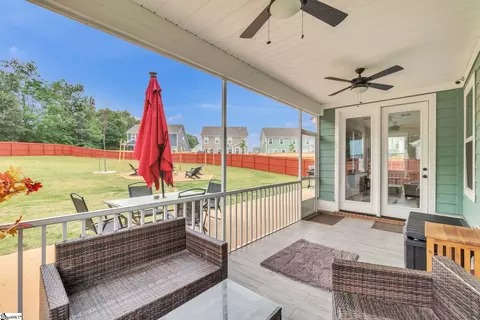 552 Backacre Ct, Greer, SC 29651 photo 12