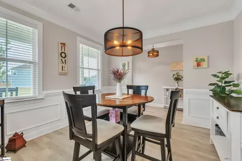 552 Backacre Ct, Greer, SC 29651 photo 5