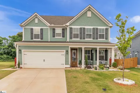 552 Backacre Ct, Greer, SC 29651