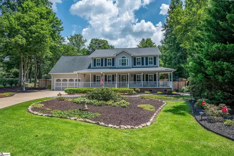 38 Woodhedge Ct, Mauldin, SC 29662