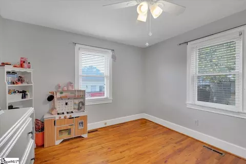 303 E A Ave, Easley, SC 29640 photo 19