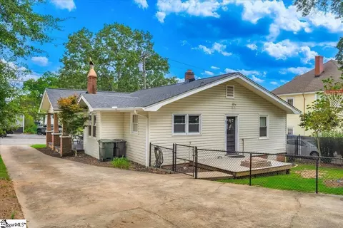 303 E A Ave, Easley, SC 29640 photo 22