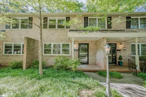 8 Knoxbury Ter # b, Greenville, SC 29601