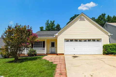 3 Black Oak Ct, Simpsonville, SC 29680
