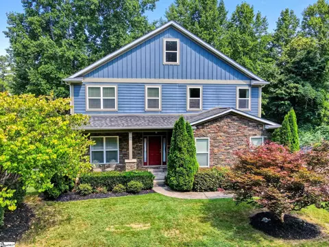 15 Lord Byron Ln, Travelers Rest, SC 29690