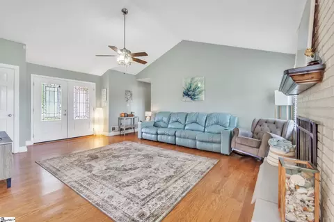 105 Cauthen Ct, Moore, SC 29369 photo 13
