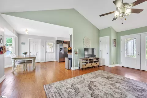 105 Cauthen Ct, Moore, SC 29369 photo 16