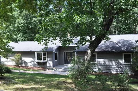 685 Dogwood Trl, Tryon, NC 28782