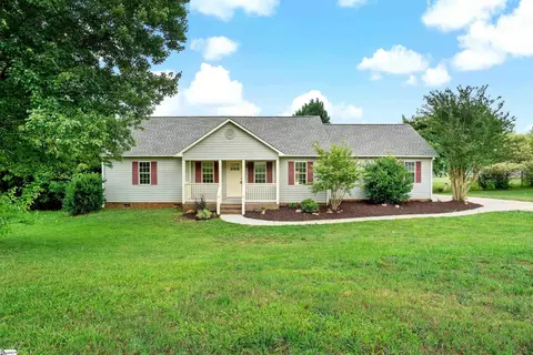 224 Orchard Grove Rd, Campobello, SC 29322