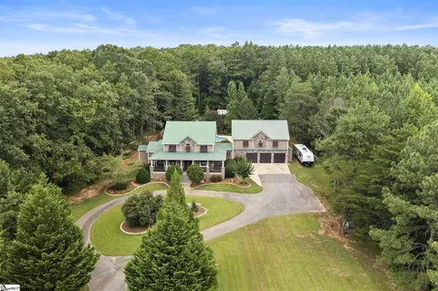 319 Thompson Rd, Taylors, SC 29687