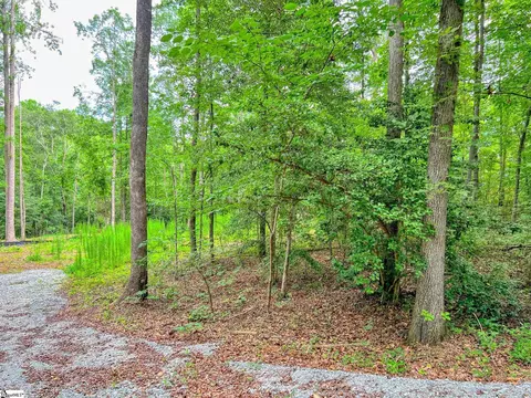 327 Teakwood Dr, Easley, SC 29640