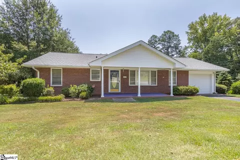 300 Grigsby Ave, Easley, SC 29640