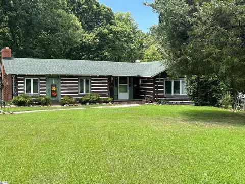 350 Sunset Rd, Landrum, SC 29356