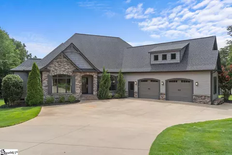 14 Brassington Pl, Greer, SC 29651