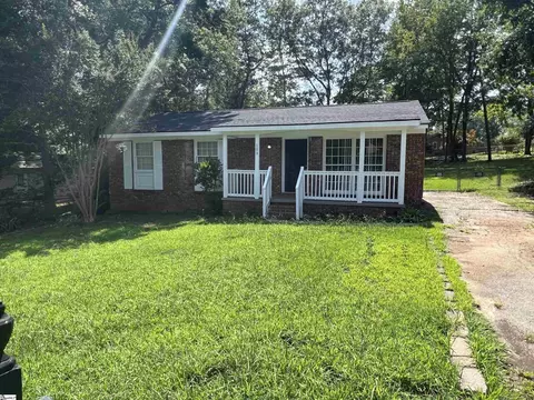 103 Yorktown Dr, Fountain Inn, SC 29644