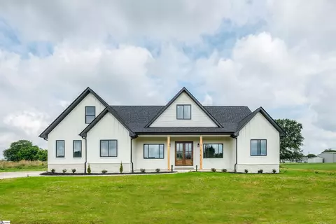 242 Archibald Rd, Chesnee, SC 29323