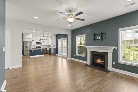 200 Daystrom Dr, Greer, SC 29651 photo 12