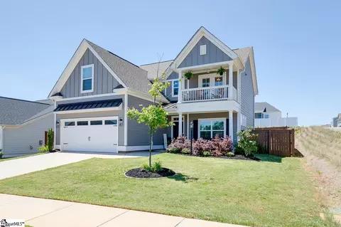 200 Daystrom Dr, Greer, SC 29651