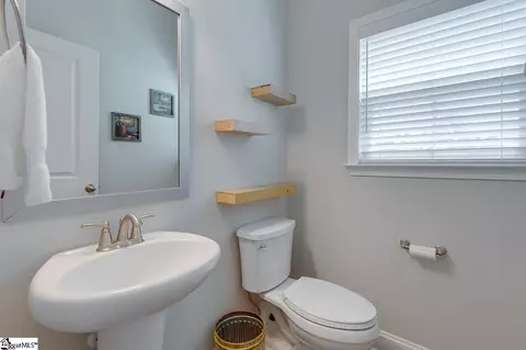200 Daystrom Dr, Greer, SC 29651 photo 20
