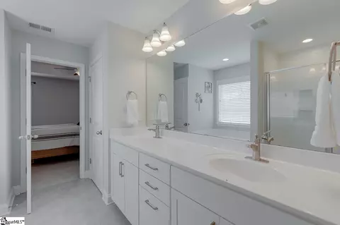 200 Daystrom Dr, Greer, SC 29651 photo 28