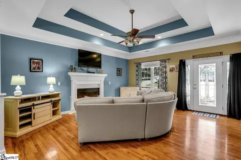 103 Dillard Dr, Easley, SC 29642 photo 3
