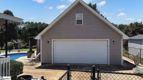 103 Dillard Dr, Easley, SC 29642 photo 24