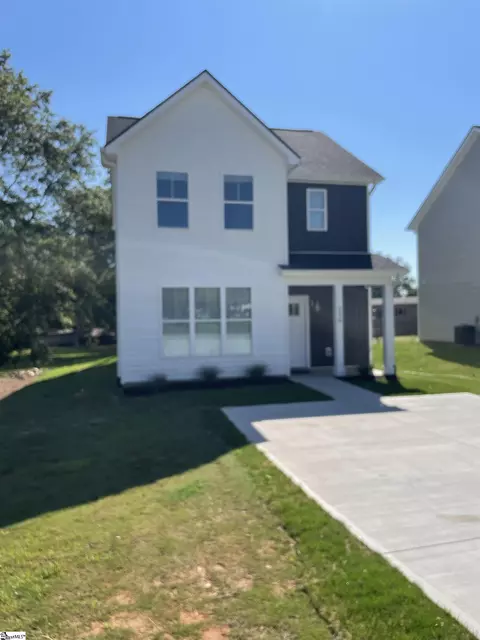 236 Lincoln Dr, Taylors, SC 29687