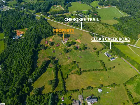 705 Cherokee Trl, Easley, SC 29640 photo 8