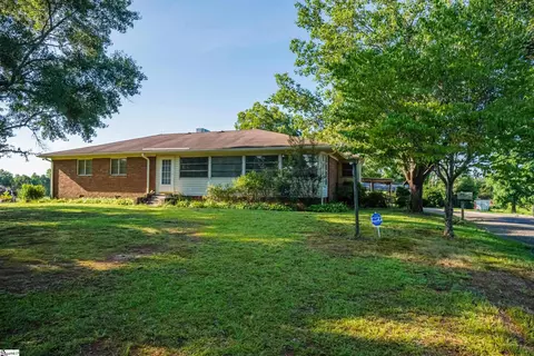 705 Cherokee Trl, Easley, SC 29640 photo 10