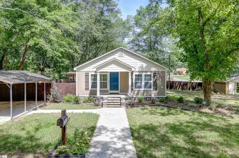 314 Farrow Cir, Fountain Inn, SC 29644