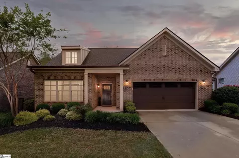 9 Layken Ln, Simpsonville, SC 29680