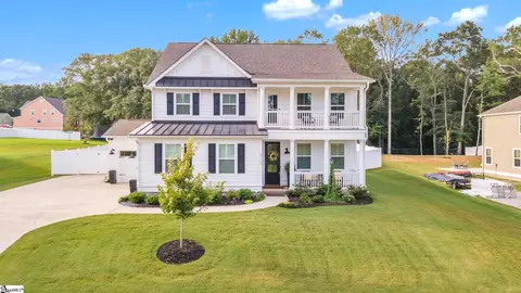 213 Deerview Trl, Simpsonville, SC 29680