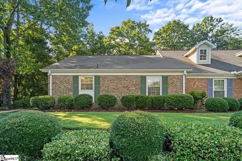 1101 Wenwood Cir, Greenville, SC 29607