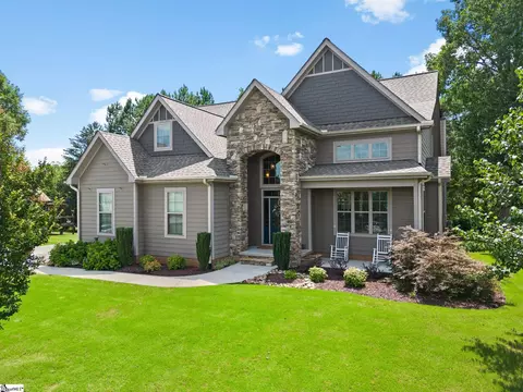 112 Acushnet Ln, Taylors, SC 29687